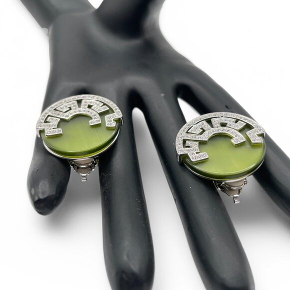 Vintage BUTLER 5th Ave Jade Glass & Pave Rhinestone Silver Tone Clip on Earrings - Picture 6 of 10